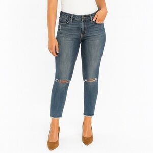 5/$25 Kensie Blue Boyfriend Crop Jeans with Distressed Details